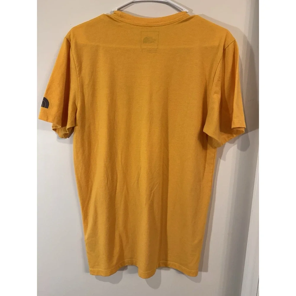 The North Face Men's‎ Small T Shirt Kayak Logo Shirt